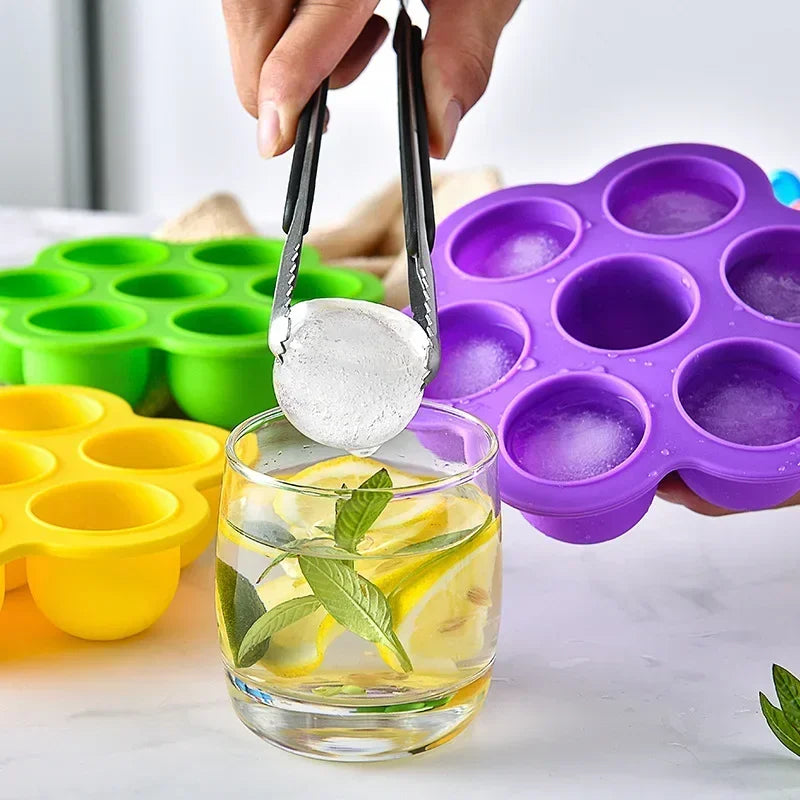 Axyaa 7-Hole Silicone Ice Cream Mold for Homemade Popsicles