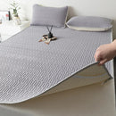 Axyaa Latex Bed Mat, Quilted Mattress Cover with Air Conditioning, 140x200 160x200