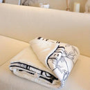 Axyaa Luxe Floral Fleece Throw Blanket with "LOVE" Motif, Black & Whiteucer标题