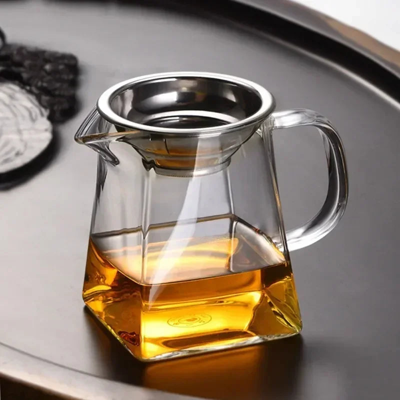 Axyaa Clear Glass Fair Cup with Handle & Strainer for Chinese Tea Brewing
