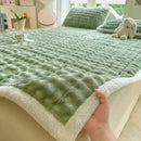 Axyaa Winter Warm Plush Mattress Topper - Super Soft & Cozy Foldable Bed Cover