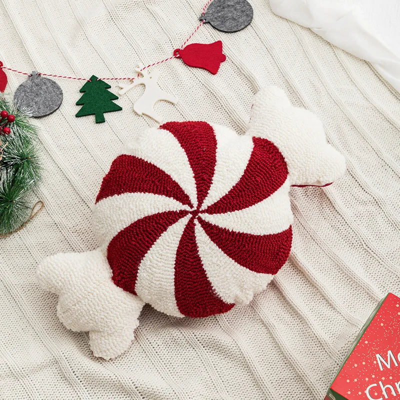 Christmas Chenille Plush Tufted Heart Tree Sugar Beige Cushion Cover for Home Decoration