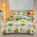 Axyaa Strawberry Bedding Set - Soft Queen/King Size Comforter Set