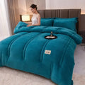 Axyaa Thermal Lamb Velvet Quilt - Thick & Double-faced - Warm & Comfortable