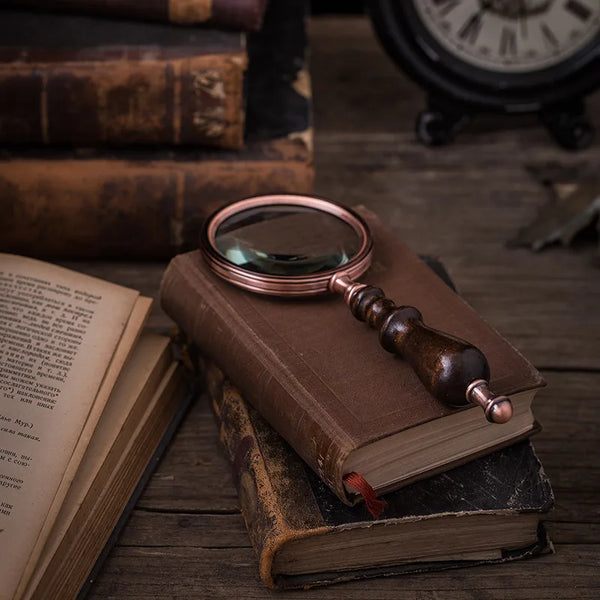 Axya Vintage Handheld Magnifier Glass for Reading, Photography, and Work
