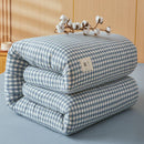 Axyaa Premium Cotton Quilt for Autumn Winter Comfort in Dorm & Home