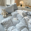 Axyaa Lattice Duvet Cover Set with Sheet & Pillowcases, Twin-Queen Size