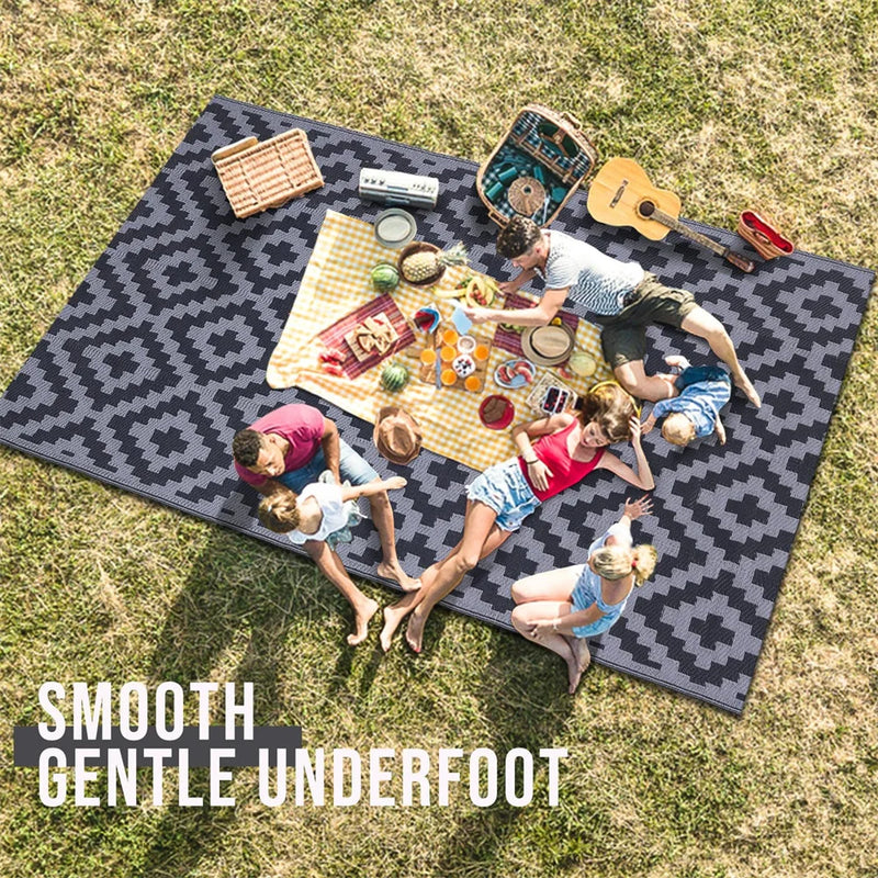 Axyaa Outdoor Straw Patio Rug - Waterproof and Durable for Camping and Picnics