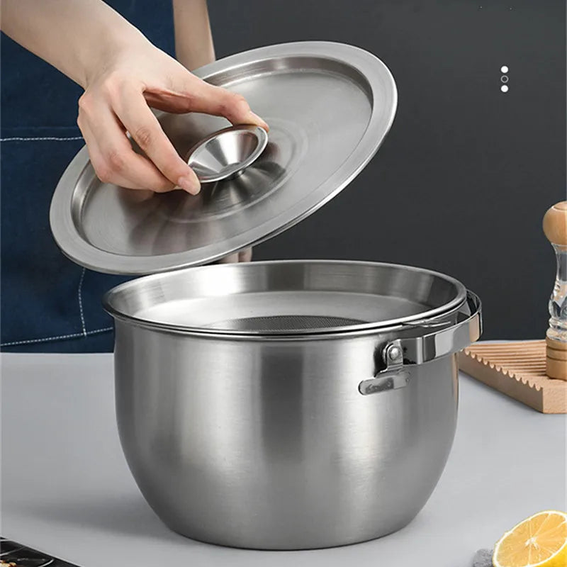 Axyaa Stainless Steel Strainer Lard Pot with Lid, Large Capacity Hanging Oil Storage Pot