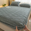 Axyaa Winter Coral Fleece Fitted Sheet - Plush Warm Bed Linen for Double Queen King Beds