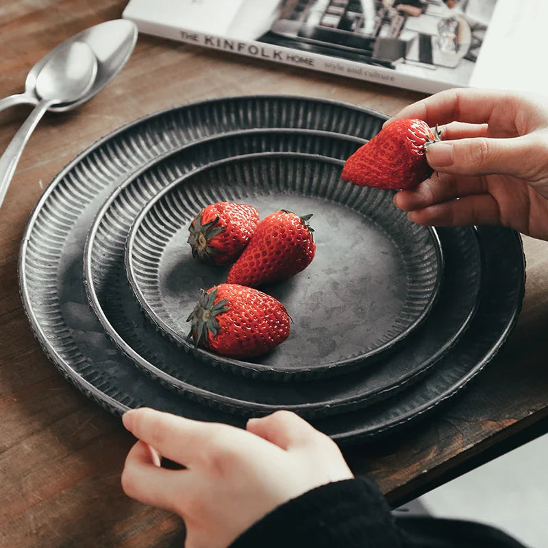 Axya Vintage Iron Plate Tray Set: Dessert, Cake, Home Decor, Photography Props