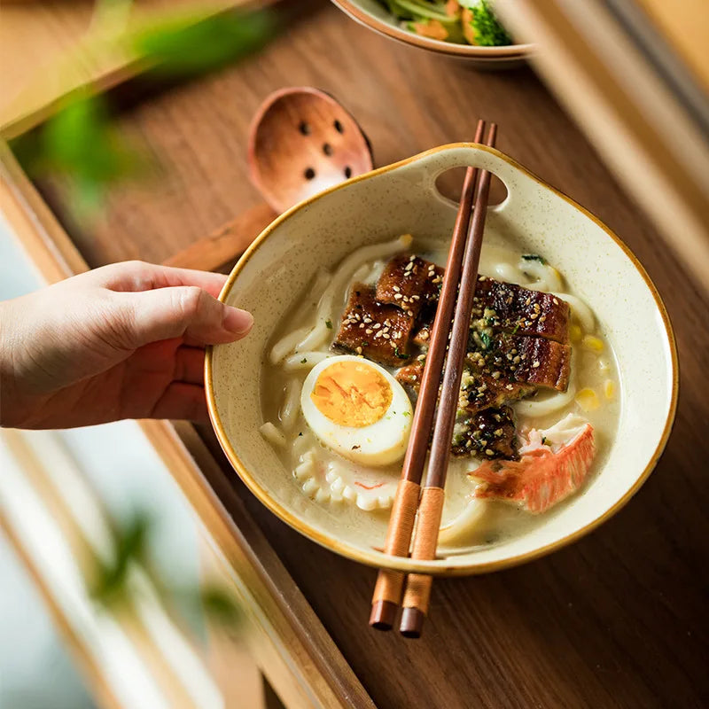 Axya Ramen Bowl with Holes Cat Ceramic Large Speaker and Bamboo Hat, Tableware