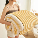 Axyaa 350g Full Extinction Wave Jacquard Blanket - Thick Coral Fleece Winter Blanket