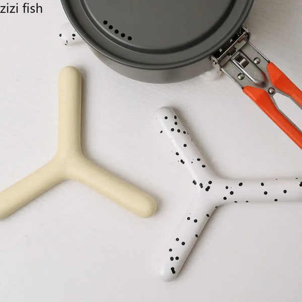 Ceramic Tableware Mat Set for Kitchen Dining Table - Axya Brand