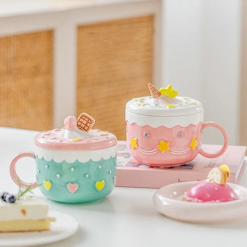 Axyaa Ceramic Cake Pattern Coffee Mug with Cover and Large Capacity