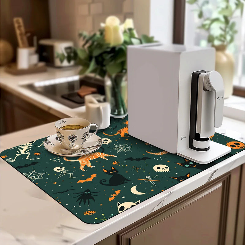 Axyaa Halloween Square Drain Pad: Absorbent & Anti-slip Dry Mat for Dishes, Cups, & More