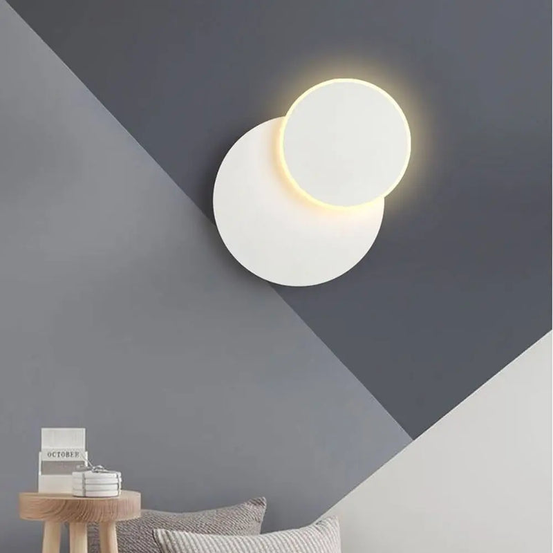 Axya Rotatable Nordic Wall Lamp for Bedroom and Dining Room Lighting