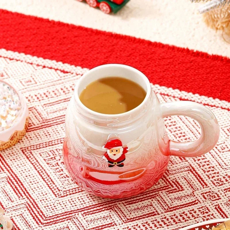 Axyaa Ceramic Christmas Mug with Lid - Santa Claus Design - 500ml