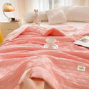 Axyaa Summer Quilt: Washed Waffle Wide Hem Soybean & Cloud Cotton Thin Quilt