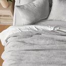Axyaa Velvet Quilt Set - Luxurious Queen Size Bedding, Lightweight Comforter Striped Pattern