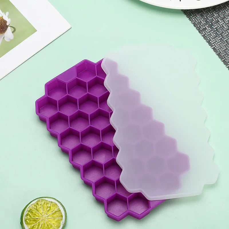 Axyaa Silicone Honeycomb Ice Mold with Lid for Cocktails & Whiskey