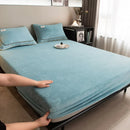 Axyaa Milk Velvet Fitted Sheet 160x200, Extra Warm, Elastic Band, Solid Color