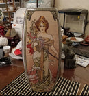 Axyaa Luxury Klimt Kiss Ceramic Vase: Creative European Design for Wedding Decor