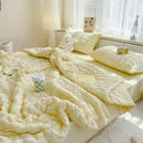 Axyaa Summer Seersucker Comforter Quilt - Cool & Refreshing Machine Washable Blanket