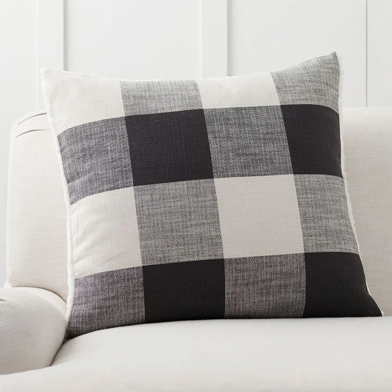 Axyaa Classic Retro Red/Black Plaid Teddy Pillow Cover 45x45cm