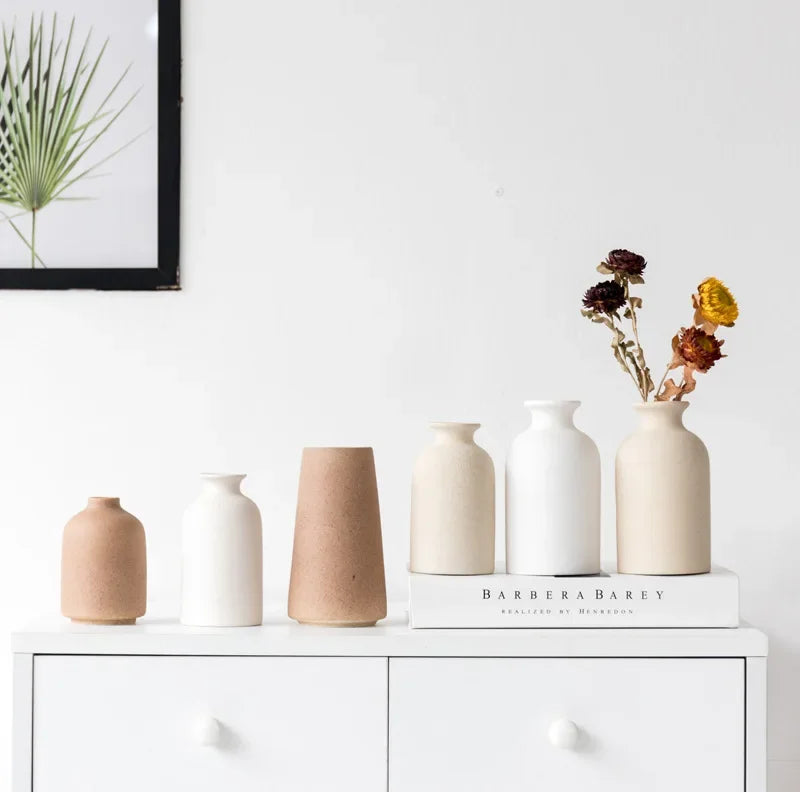 Ceramic Vase for Dining Table & Wedding Decor - Axyaa Home Living Room Vase