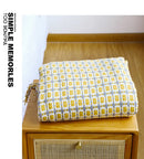 Axyaa Nordic Knitted Sofa Blanket: Cozy Home & Office Warmth