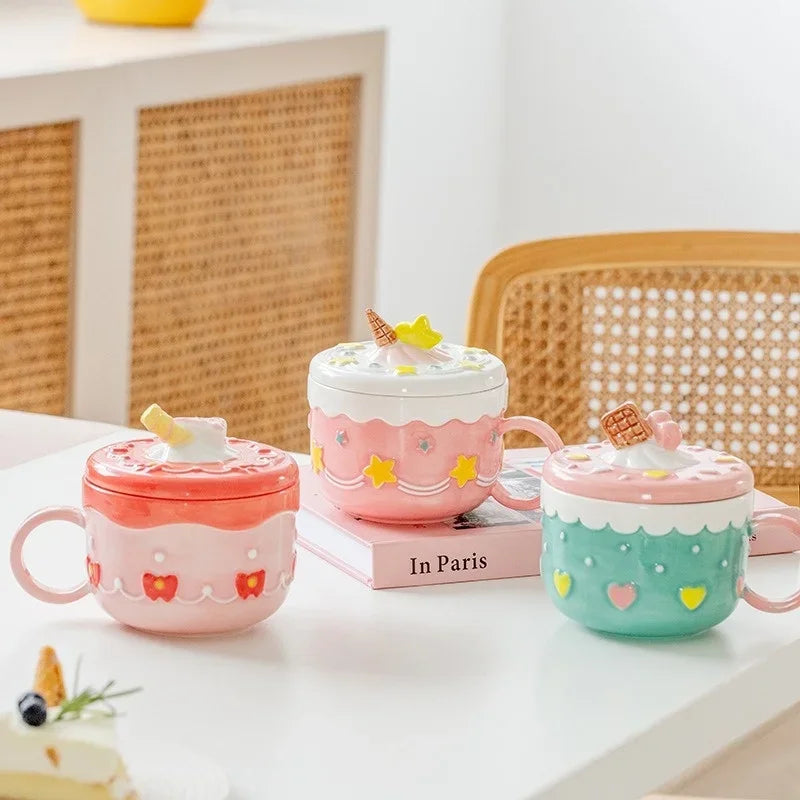 Axyaa Ceramic Cake Pattern Coffee Mug with Cover and Large Capacity