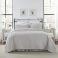 Axyaa Felicity Cotton Quilt Set: Reversible, All Season Bedding with Matching Sham(s)