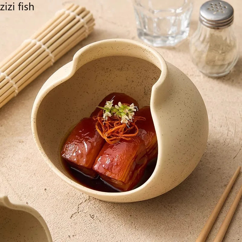Axya Ceramic Irregular Vase Dinner Plate for Molecular Cuisine and Specialty Dining