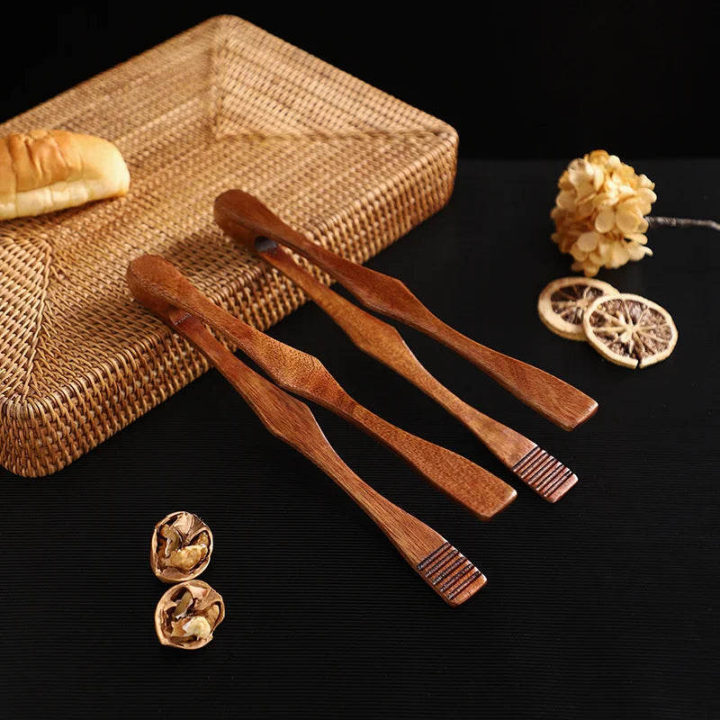 Axyaa Wooden Japanese Tongs - Versatile Salad & BBQ Clamp
