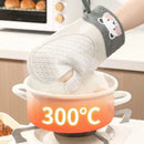 Axyaa Silicone Kitchen Gloves: High Temperature Resistant Non-Slip Baking & Oven Gloves