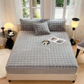 Axyaa Soft Flannel Fitted Sheet in Warm Faux Rabbit Velvet for Cozy Winter Bedding