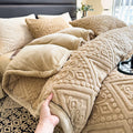 Axyaa Velvet Carved Duvet Set 4Pcs Bedding Set Plush Fleece Warm Softness