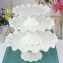 Axya Wave Dessert Tray: Elegant Ceramic Cake Stand for Home Decor