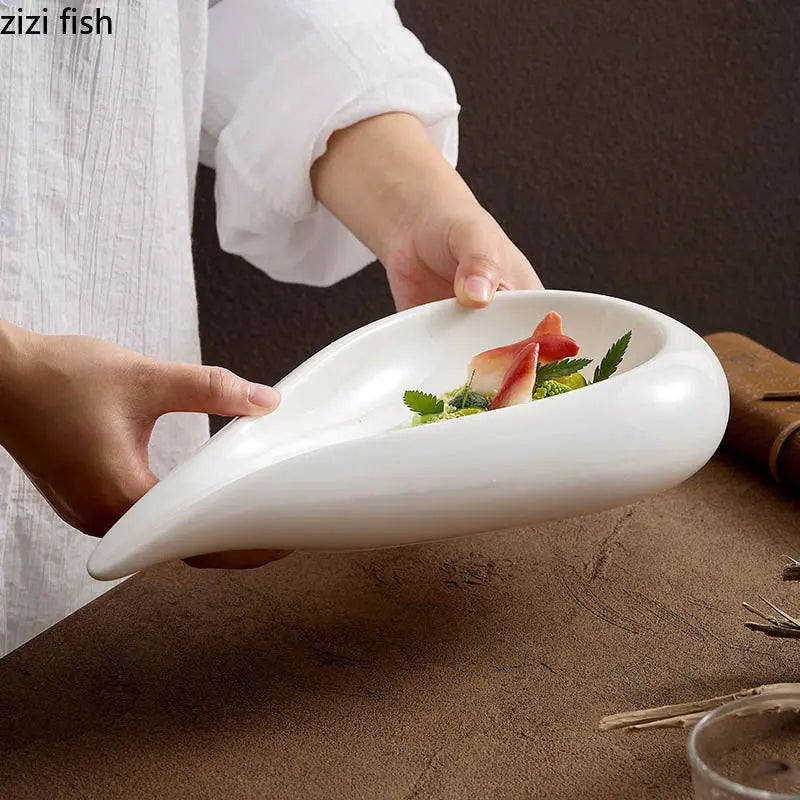 Axya Creative Irregular Ceramic Dinner Plate Set for Restaurant Specialty Tableware