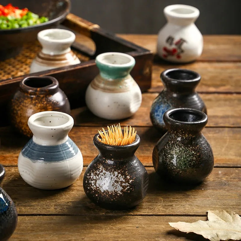 Axya Ceramic Toothpick Holder: Retro Style Quirky Table Ornaments