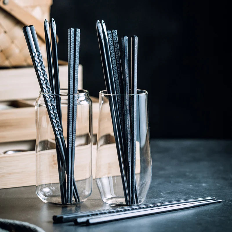 Axya™ Japanese Black Alloy Pointed Chopsticks, Anti-Slip Moisture-Proof Tableware