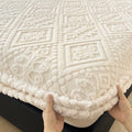 Luxurious Axyaa Fleece Jacquard Geometric Bed Sheet for Single/Double Mattress