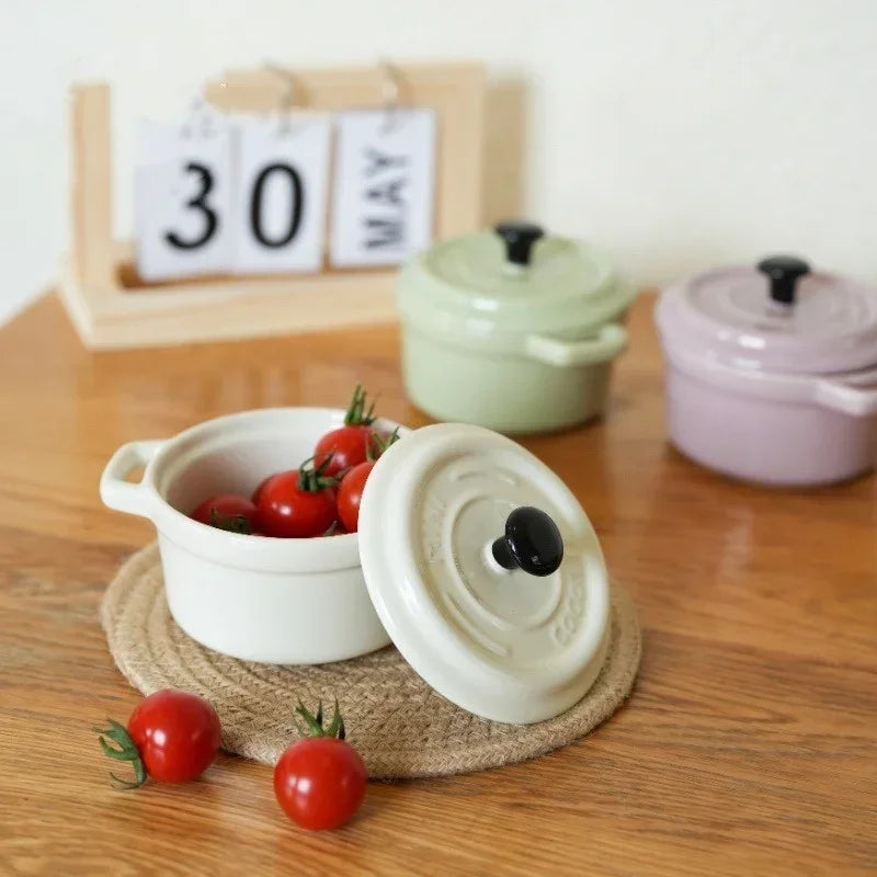 Axyaa Ceramic Breakfast Bowl Ramekins with Lids - Oven Safe Mini Casserole Souffle