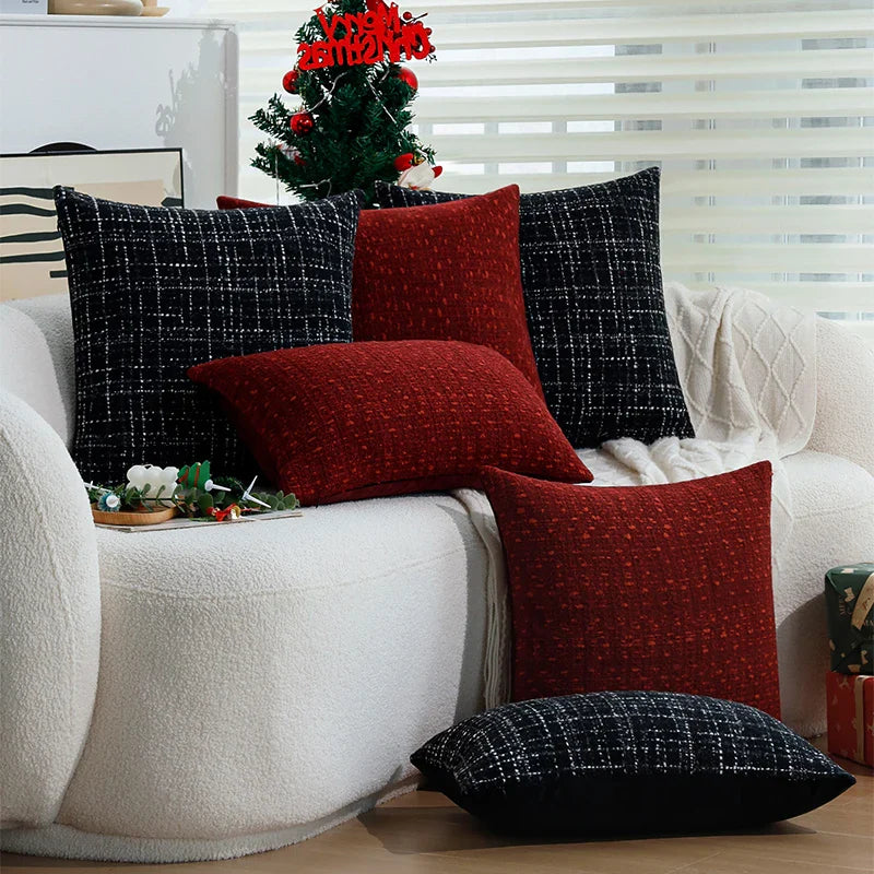 Axyaa Christmas Retro Black/Red Pillowcase 45x45cm for Home Decor
