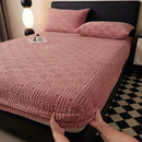 Axyaa Velvet Mattress Cover: Soft & Non-Slip Fitted Bed Sheet Protector for Bedroom