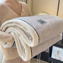 Axyaa White Knitted Velvet Throw Blanket Soft Fleece Bedspread Warm All-season Blanket
