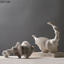 Axyaa Scorpion Ceramic Vase with Artificial Flowers - Modern Desk Decoration