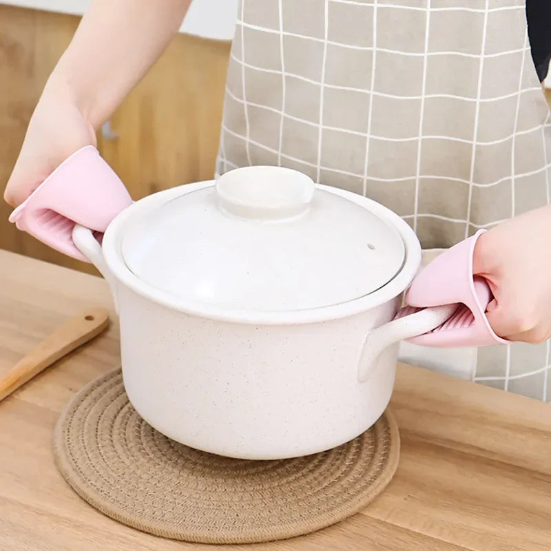 Axyaa Silicone Heat Resistant Oven Glove Non-slip Pot Holder Cooking Tool