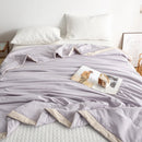 Axyaa Mulberry Silk Seersucker Summer Quilt - Lightweight Comfortable Duvet